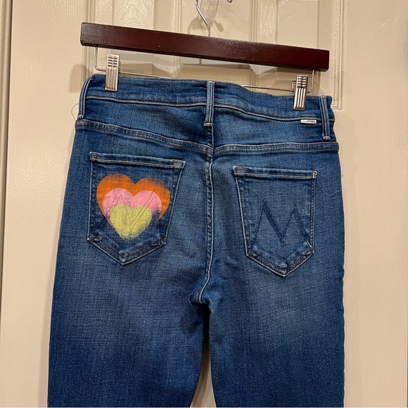 NWOT Mother The Super Stunner Ankle Jeans Double Vision 28 Heart Pocket Painted - Picture 7 of 11